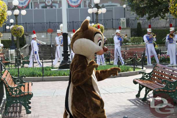 Dale marching by as the Disneyland Band arrived for a concert.