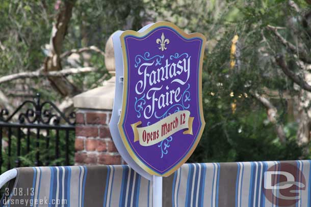 Signs up announcing the official opening date.  There were cast members by all the entrances directing those for the preview and answering questions.