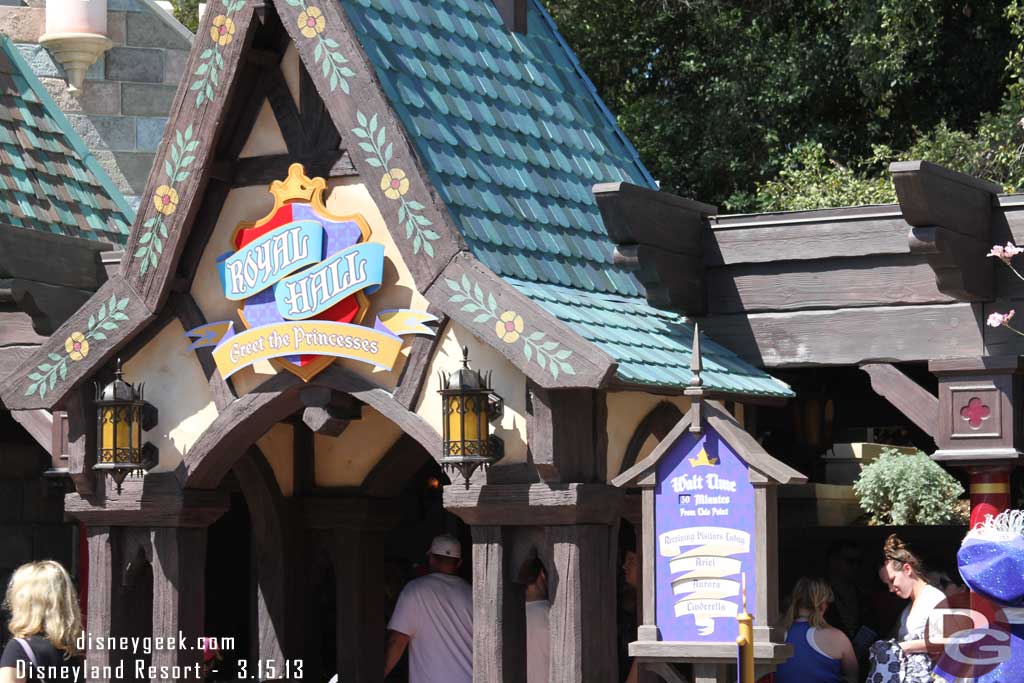 Only a half hour wait for the princesses this afternoon.