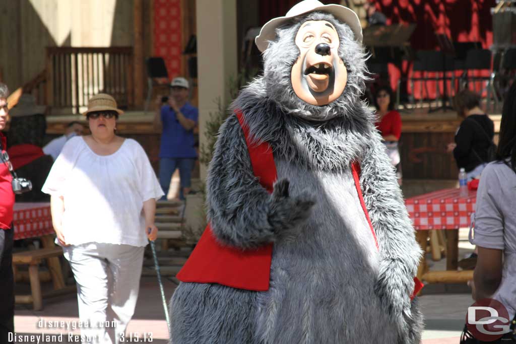 Big Al hanging out at the Big Thunder Ranch Jamboree