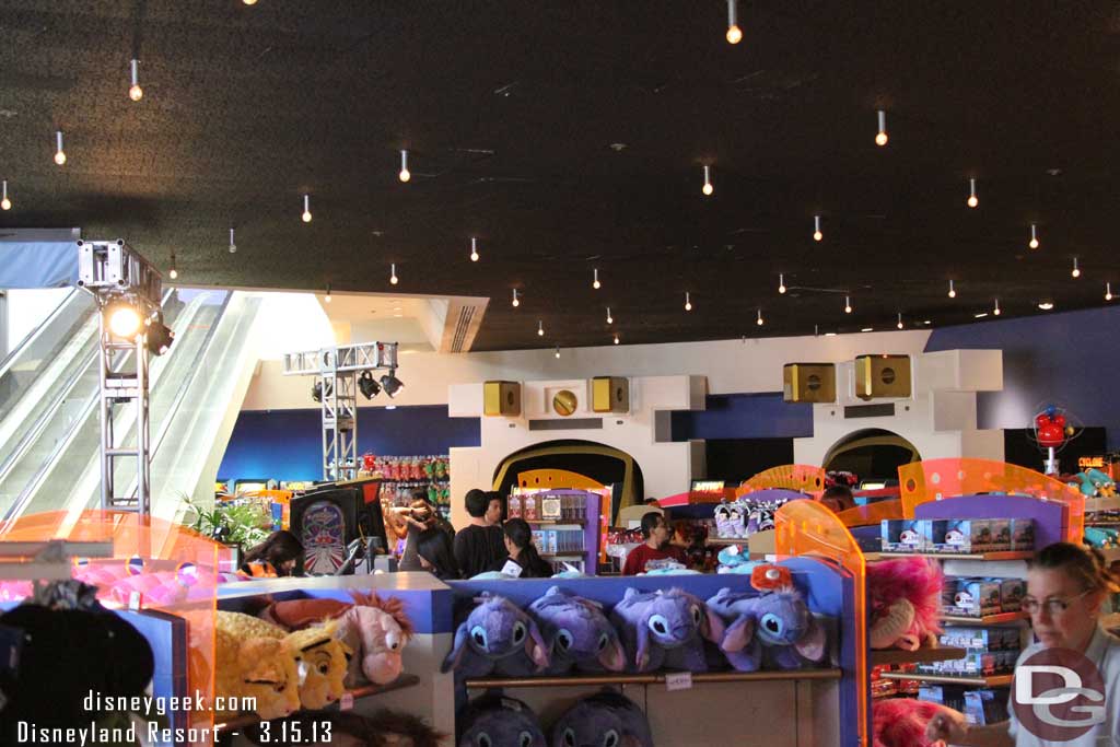 Still seems they need to spend some time/money and decide what to do with the Starcade and do it.  The makeshift nature of it is really poor.  Is it a gift shop, an arcade, or what?