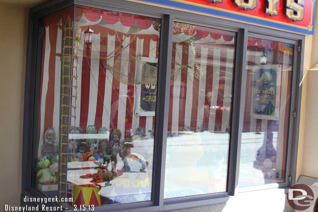 Next stop Buena Vista Street.  Seems they have gotten tired repainting the bridge and moved back to messing with the windows along the street.  Here is Big Top Toys (much better pictures later in the update).
