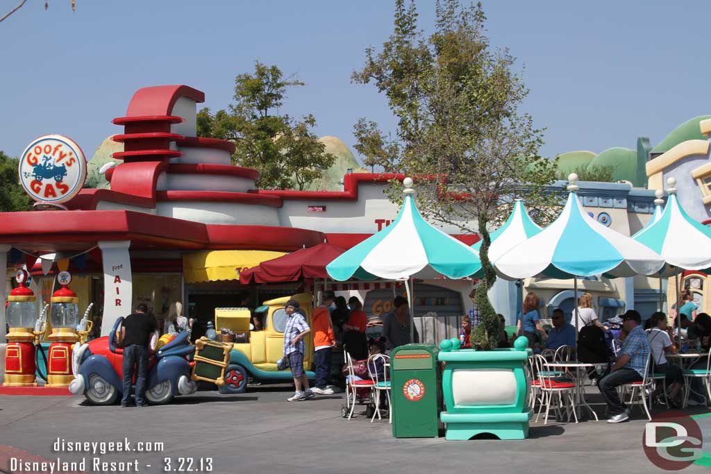 So will Big Thunder be done before the Goofy Water?  This project seems to be moving at a Floria pace!  Cannot believe how long it is taking to replace two drinking fountains.