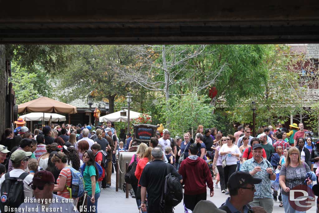 Critter Country had quite a few guests, plus some characters, roaming around.  But Pooh still only had a 5 minute wait.  How I miss the Bears...