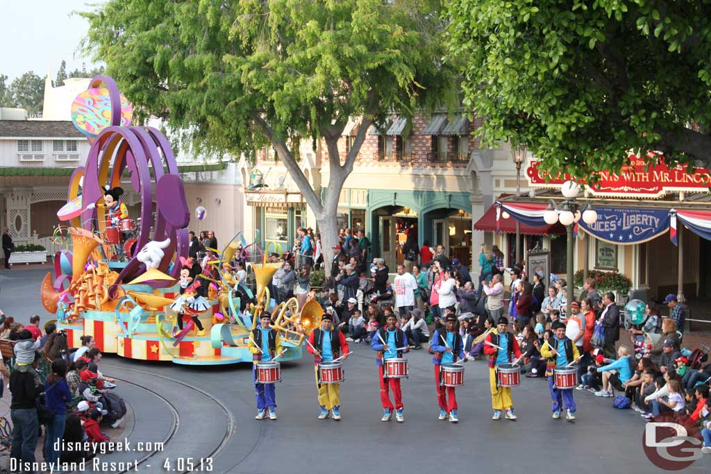 Returned to Disneyland for Mickeys Soundsational Parade