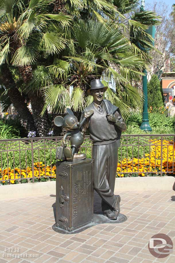 Storytellers in Carthay Circle.