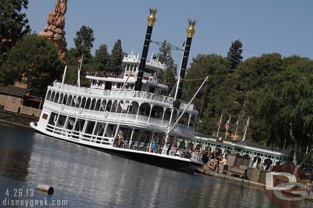 The Mark Twain looks great.  The white really pops now.