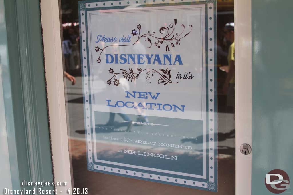 Interesting they say their new location is next to Lincoln.  Does that mean the Disney Gallery is going to be partially renamed?  Makes sense if the front store part is Disneyana then the gallery is the back two rooms.  No new signage down there yet though.