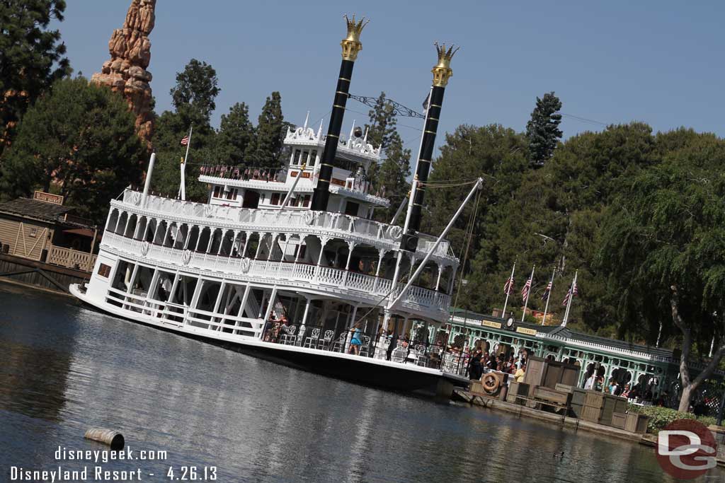 The Mark Twain looks great.  The white really pops now.