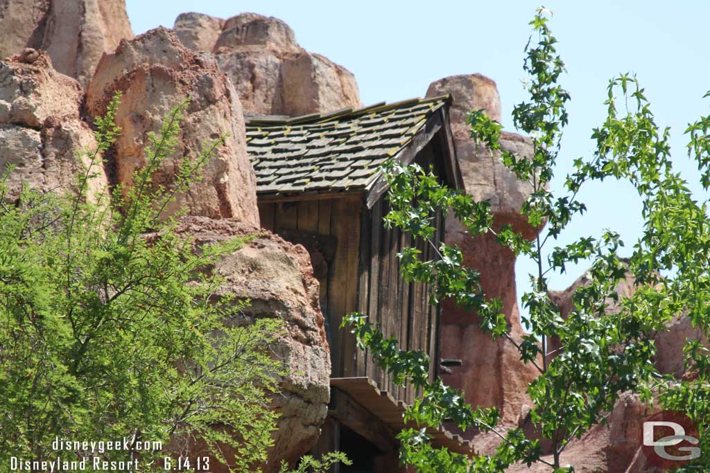 The scaffolding is down around the shack on Big Thunder visible from the BBQ entrance area.