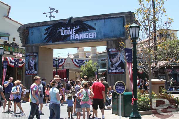 There will be a red carpet stretching from the front of the park, down Buena Vista Street and Hollywood Blvd to the Hyperion where the stars will watch the premiere.