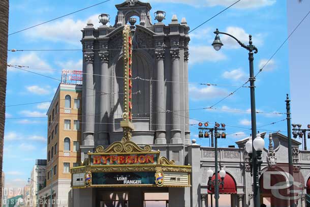 Aladdin has gone dark for as they prepare for the Lone Ranger Premiere inside.