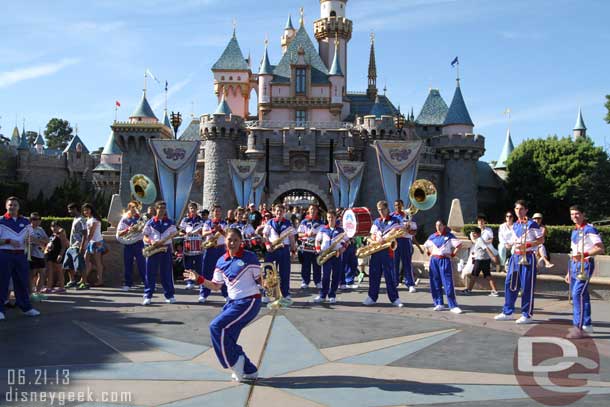 As part of their set they introduce the band members and their colleges they are from.