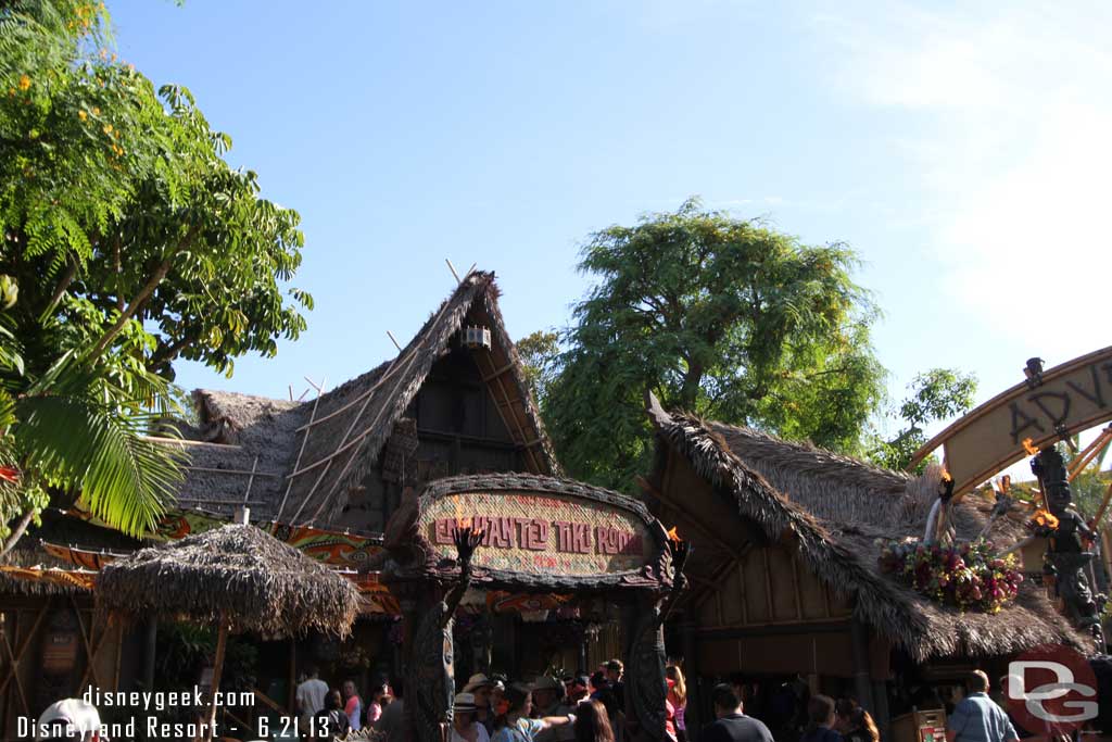 The Enchanted Tiki Room celebrates its 50th Anniversary Sunday.  So I had to stop by to sing with the Birdies..