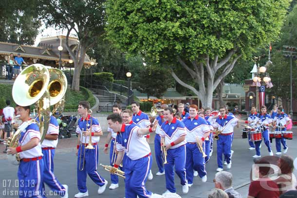 Time for the 7:15pm set of the All American College Band.