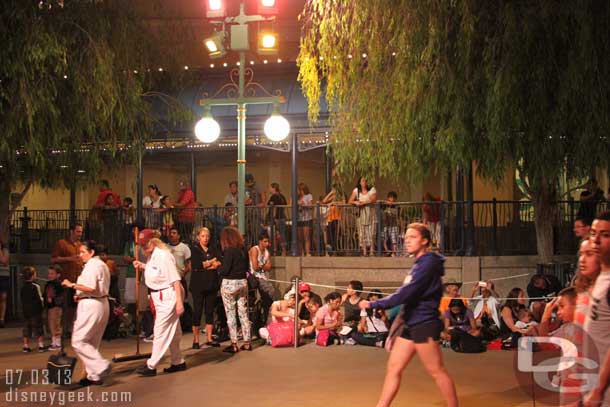 Noticed they were letting guests line up for the show in the Little Mermaid queue area.