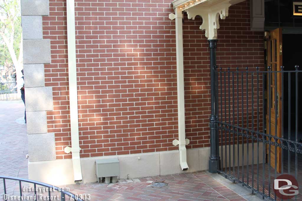 I had not noticed before but there is no longer a drinking fountain on the west side of the train station.  Guessing it was removed during the last rehab.