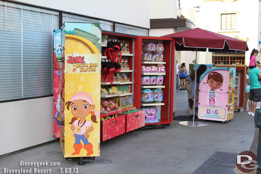 Another temporary store has been set up on the corner, this time for Disney Junior.