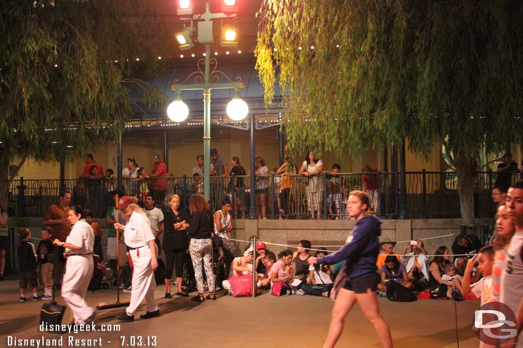 Noticed they were letting guests line up for the show in the Little Mermaid queue area.