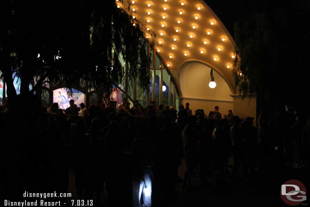 There were a lot of guests up in the Mermaid queue watching the show as I left.  Wonder how the view is there.. will have to try it on a future trip if they keep the area open.