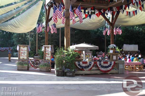 Stopped by the Round-up next.  They moved the Rodeo Games signage to be near the food stand.  Seems odd since the games stayed where they were to the left in this picture.