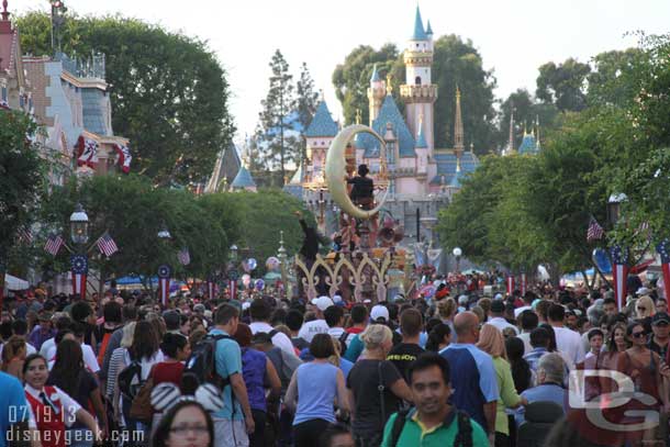 Back to Disneyland, Soundsational making its way up Main Street.