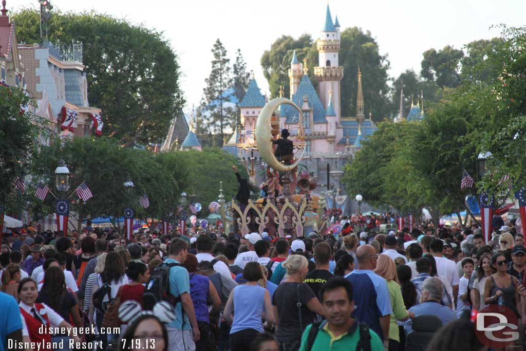 Back to Disneyland, Soundsational making its way up Main Street.