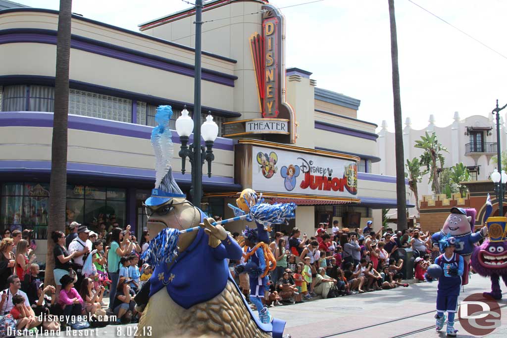 Back out to Hollywood Blvd and managed to make it across before the parade.