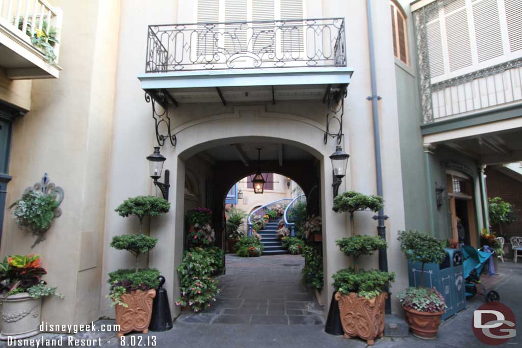 Stopped by the Court des Anges in New Orleans Square.  Soon the Pirates will move back in and if rumors are to be believed eventually this will be the entrance to Club 33.