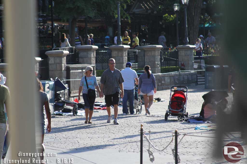 Several blankets and guests staking out spots for Fantasmic.. this was around 5:30pm for the 9:00pm show as usual.