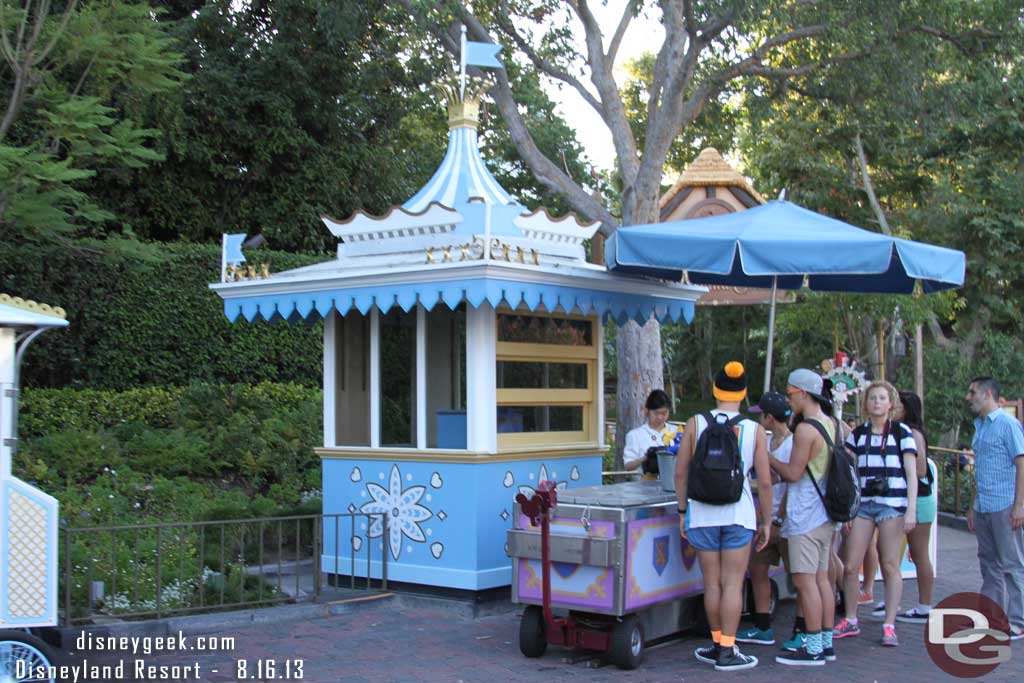 Wonder when they will do something with the old Ticket Booth/Information Kiosk.