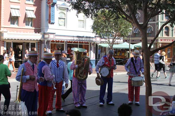 The Straw Hatters performing on Main Street.