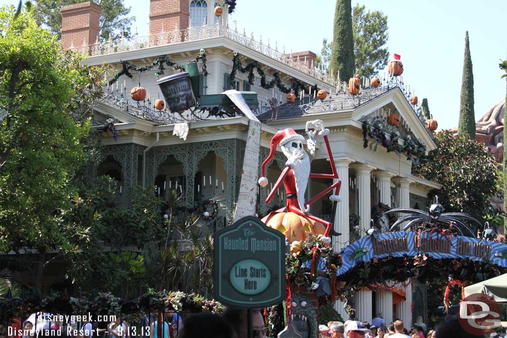 Made my way out to the Haunted Mansion.  No Fastpass so had to wait in the standby line. It was about 25 minutes or so.