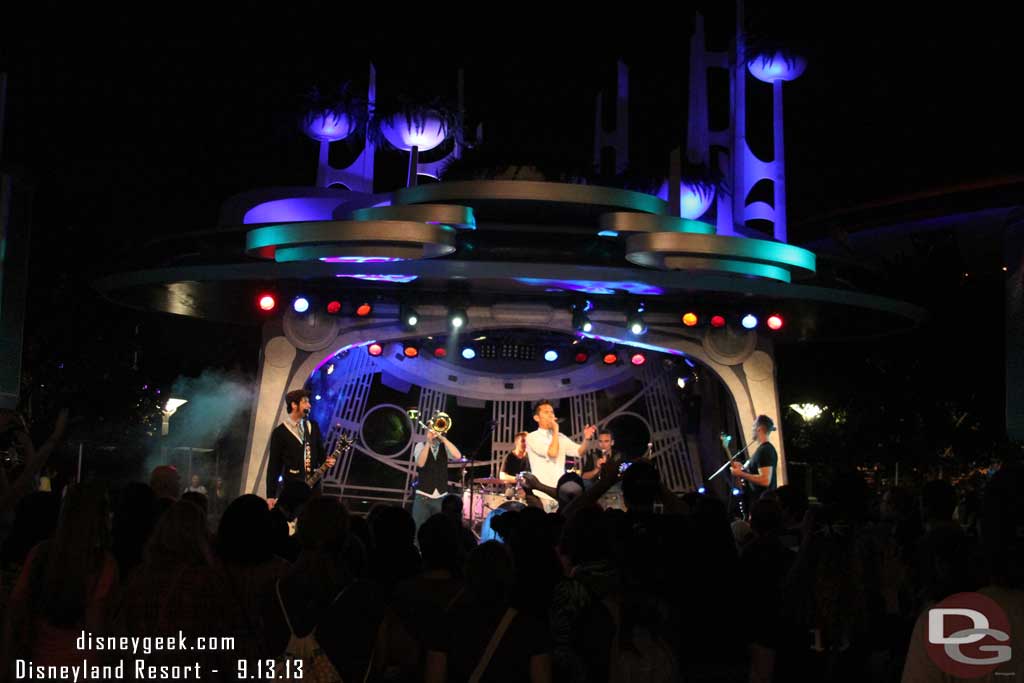 Suburban Legends were at the Tomorrowland Terrace this evening.