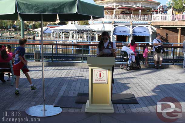 Another new guest relations podium.