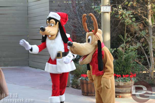 Goofy and Pluto out mingling with the crowd during the performance.