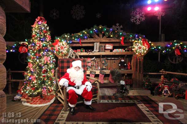 Santa had no wait.  We chatted a bit.  The Country Bears also paid a quick visit to him leading a young guest (no picture since I was on the back side).