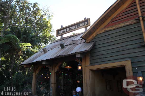 The extended queue upstairs was partially in use.  And there are some decorations up there too.