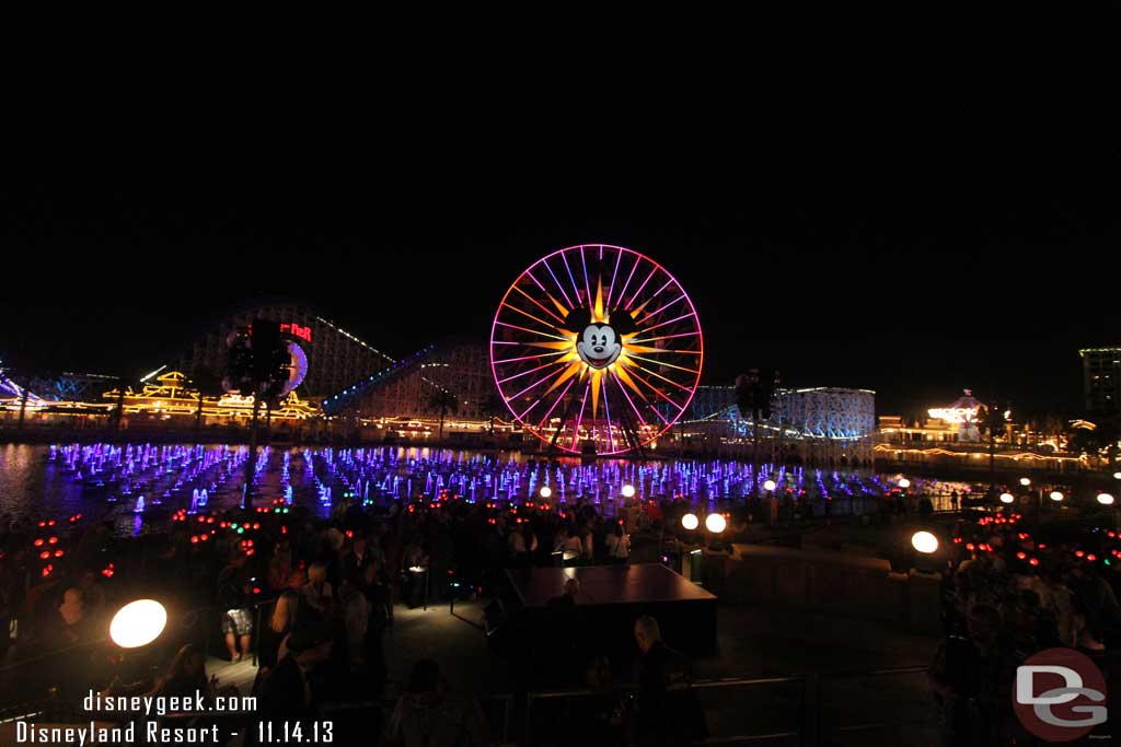 The fountains kept going, guessing this was for the media event and on normal show nights they would be off by now.