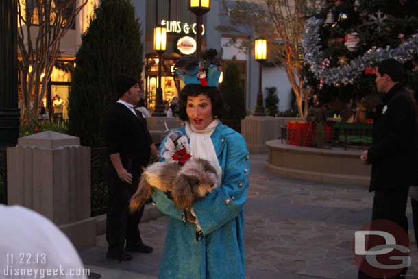 Time for the Tree Lighting.  The citizens, bell ringers, and characters all assemble at the tree.