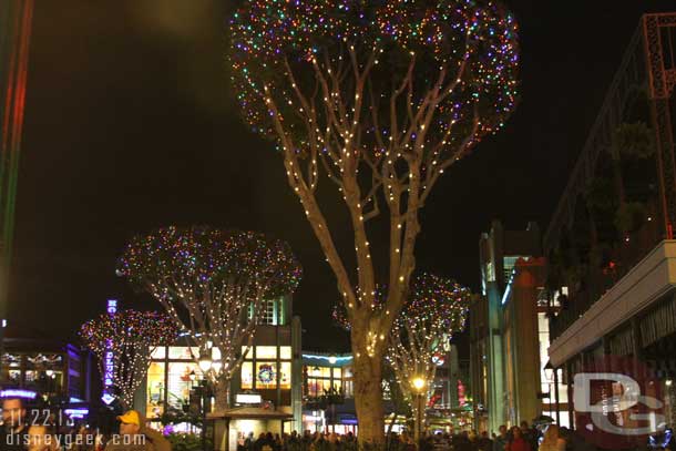 Time to walk quickly through Downtown Disney.