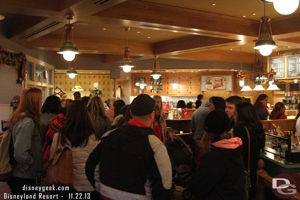 Market House was the most crowded I have seen it.  The cold weather was driving folks in for warm/hot beverages.