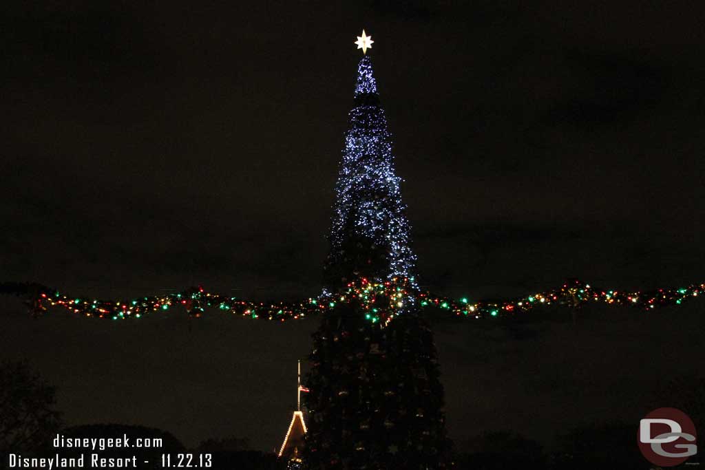 Since there were no fireworks they run another Wintertime Enchantment Holiday Lighting segment then the White Christmas snowfall