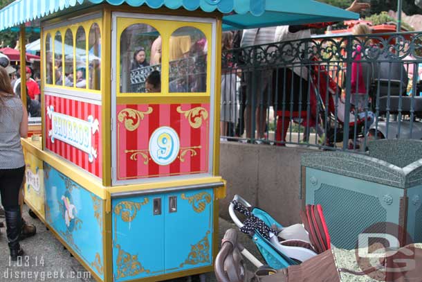 A new churro cart in Fantasyland.  There was a line so I could not get a good picture.. will try again next visit.