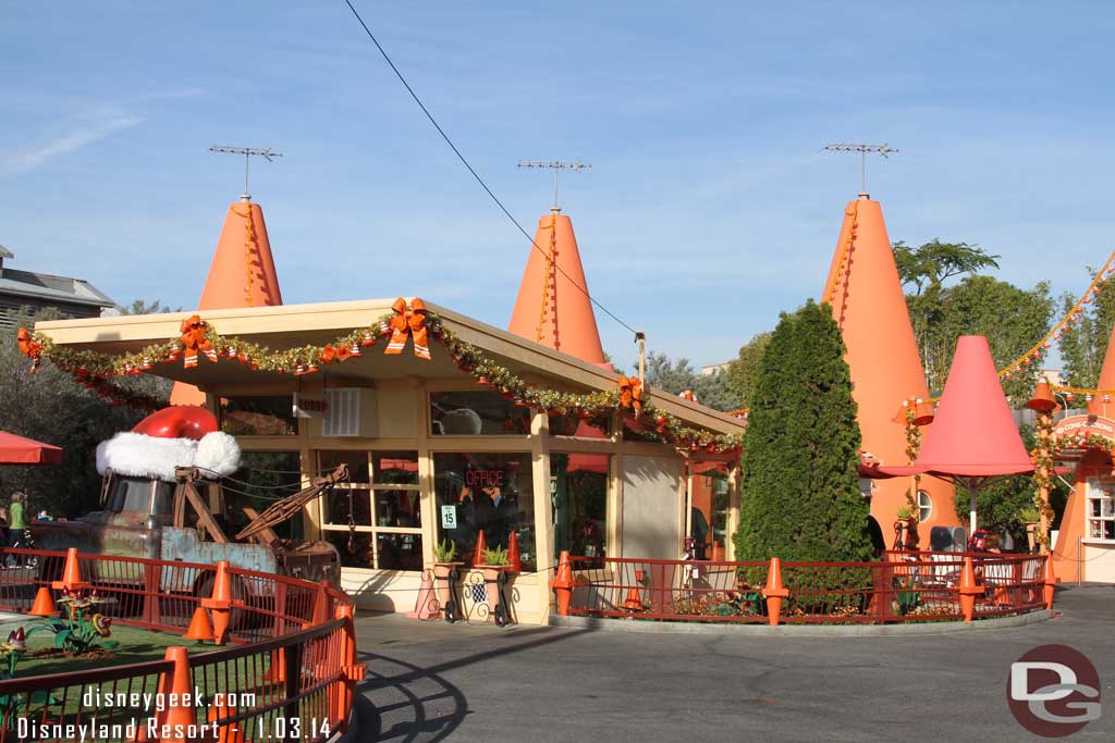 The Cozy Cone with Santa Mater out front