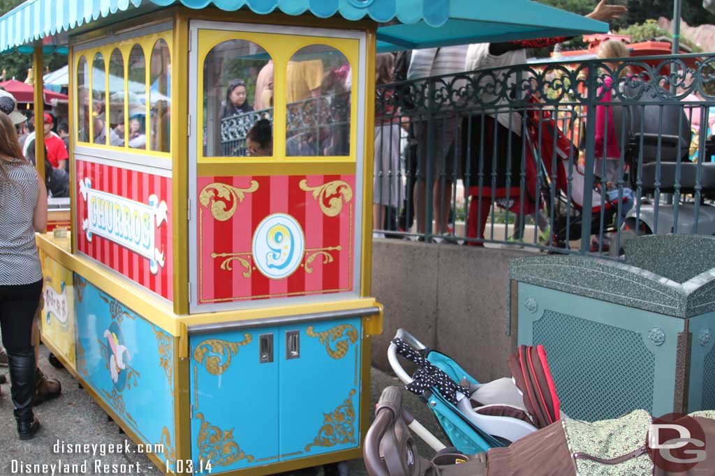 A new churro cart in Fantasyland.  There was a line so I could not get a good picture.. will try again next visit.