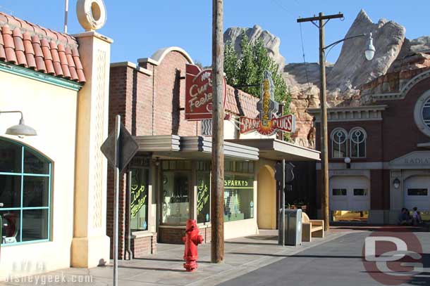 With the kiosk moved this area is fairly quiet now.