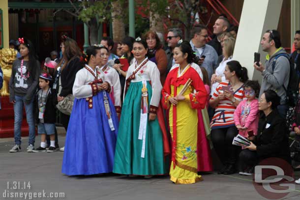 After the procession guest performing groups took to the street.  First up was one from the Korean Dance Institute.