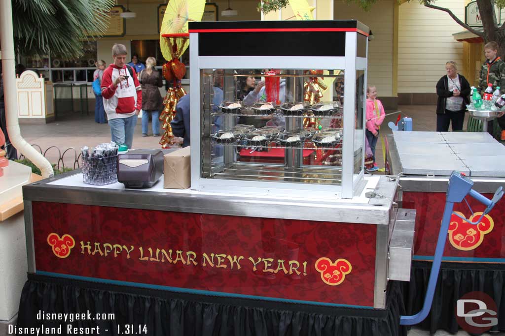 There was also an outdoor vending cart decked out for the occasion.