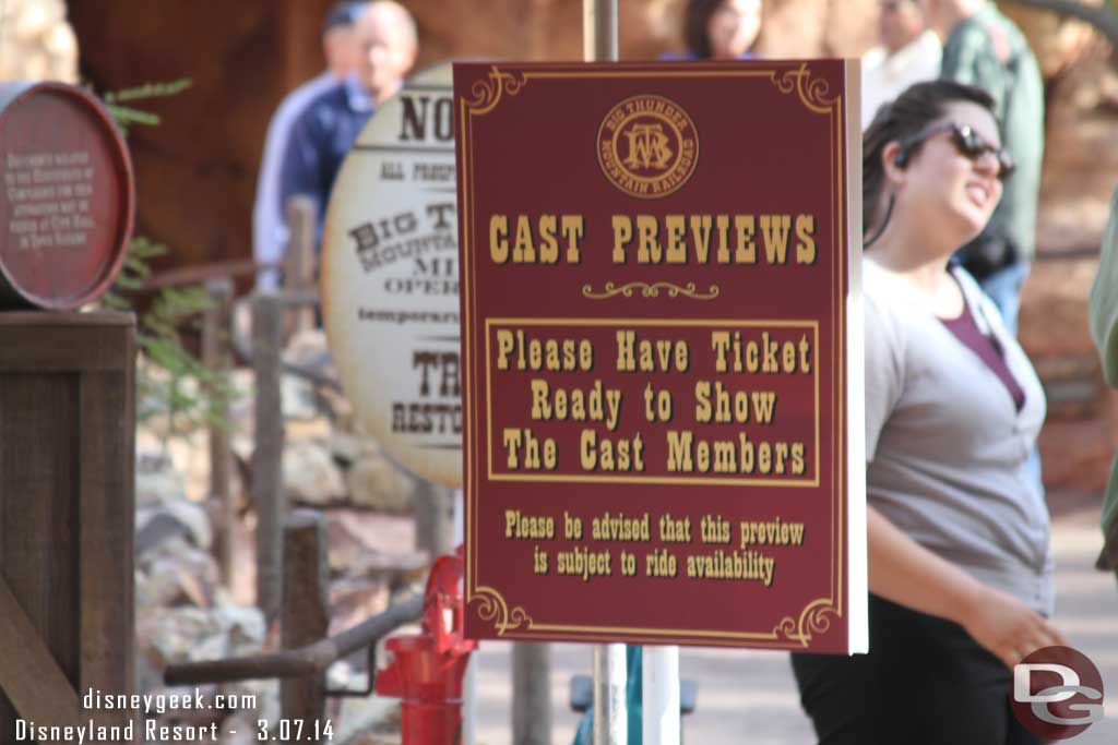 There were signs and lines of cast members and their friends/families waiting to experience the attraction.